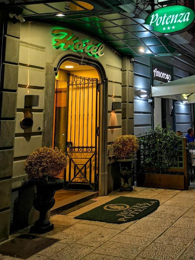 Potenza Hotel Neapel